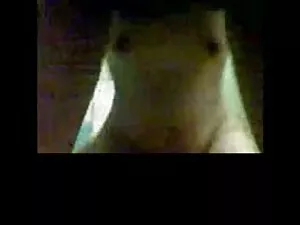 Permen tertarik ke d ...